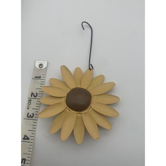 Vintage Jingle Bell Sunflower Sun Flower Ornament Decor Spring Summer Metal 4" - Picture 5 of 5